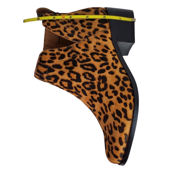 New Vionic clara leopard calf hair v cut out water resistant ankle boots tan - Picture 13 of 16